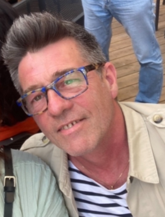 Profil de Ellias